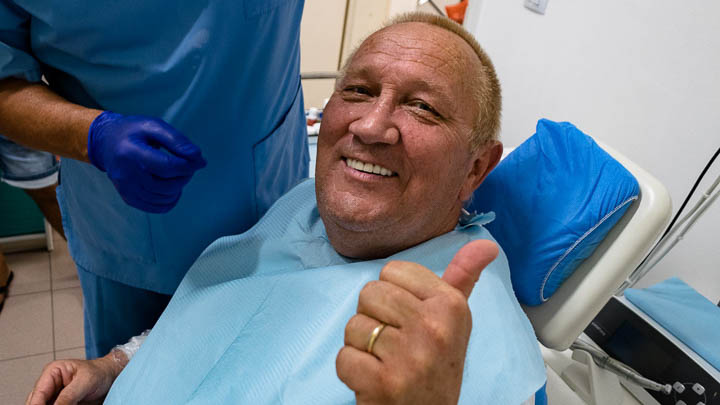patient for video testimonial after basal dental dental implants